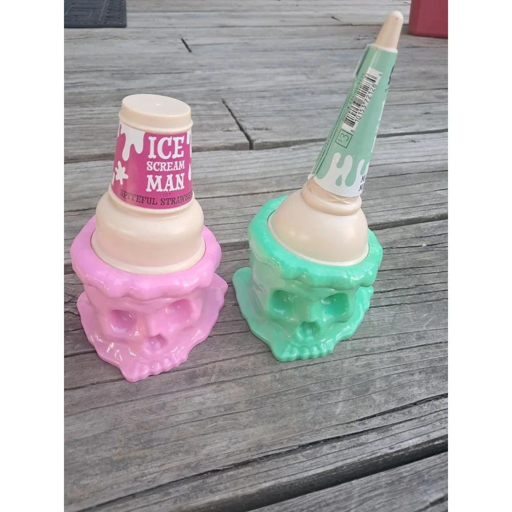Summerween Ice Cream Cone Dishes Skull Face Set Of 2 Rutherford Party Decor A3